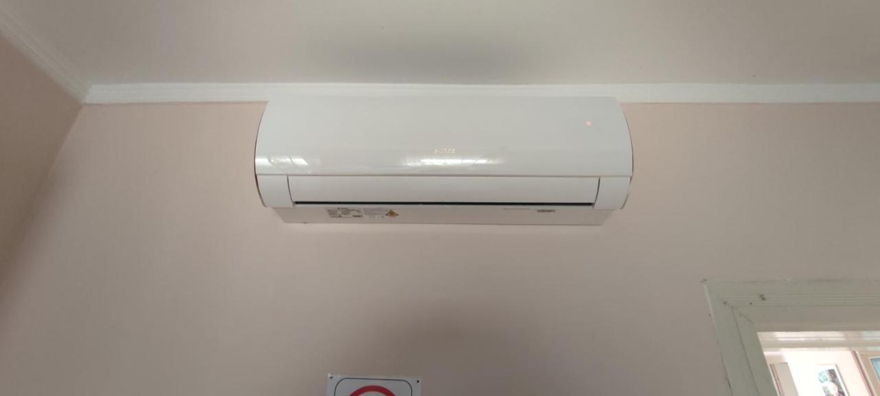 Orsi Apartman / Vendeghaz ケチケメート エクステリア 写真